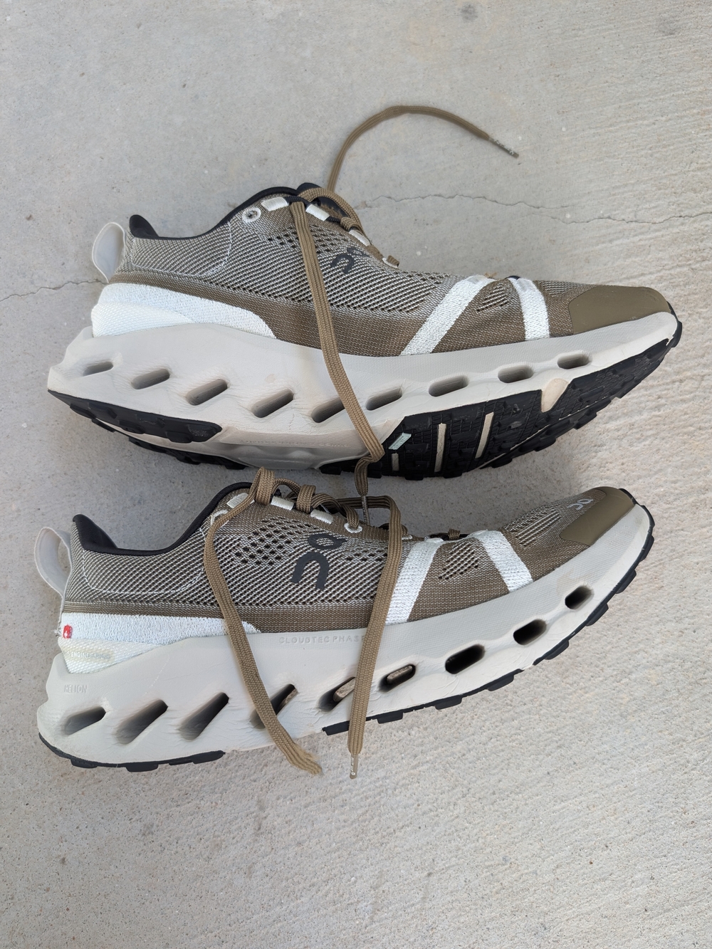 On Running Cloudmonster Men's Running Shoes